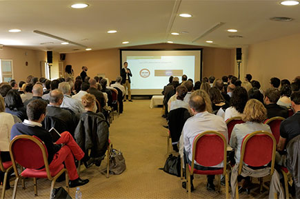 435x289-Distribution