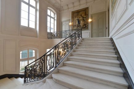 low_03_BORDEAUX_8 rue de Cheverus_Hotel de la tresne_ESCALIER_DSC_7415.JPG low_03_BORDEAUX_8 rue de Cheverus_Hotel de la tresne_ESCALIER_DSC_7415.JPG