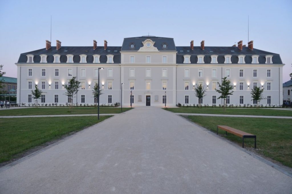 Blois