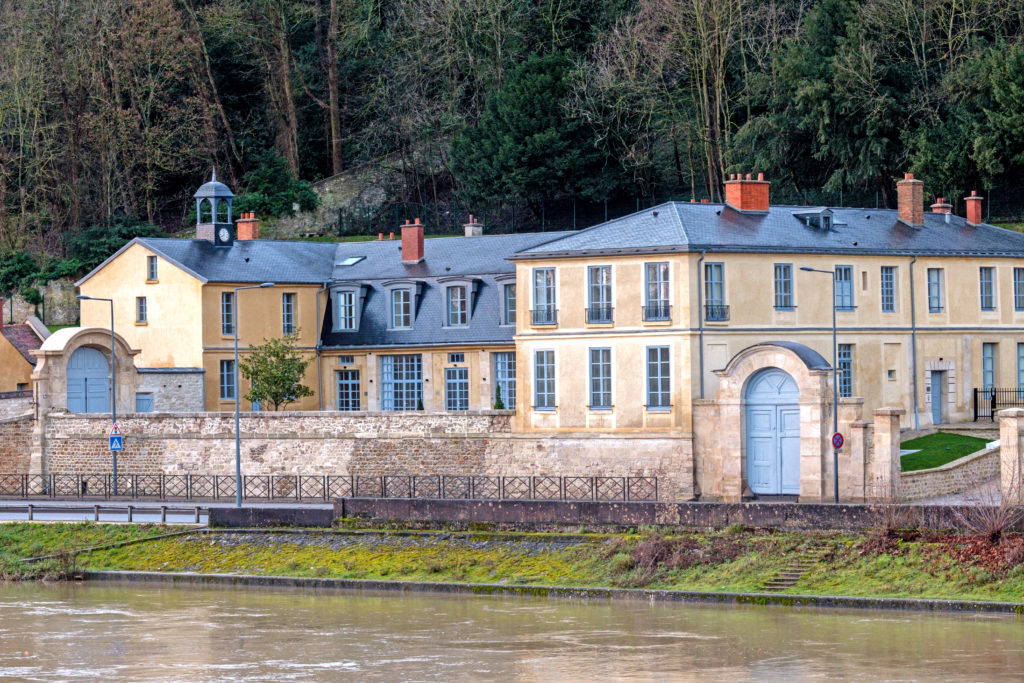 BOUGIVAL - 10, quai Rennequin Sualem