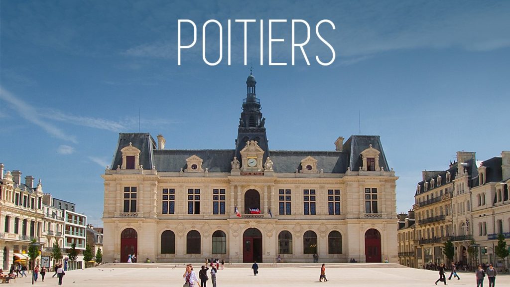 POITIERS : Hôtel des Postes - Rue Arthur Ranc