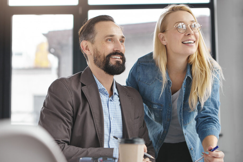 Pour gommer définitivement les inégalités professionnelles entre les femmes et les hommes, le gouvernement a mis en place un index d'égalité. Pour en savoir plus ...