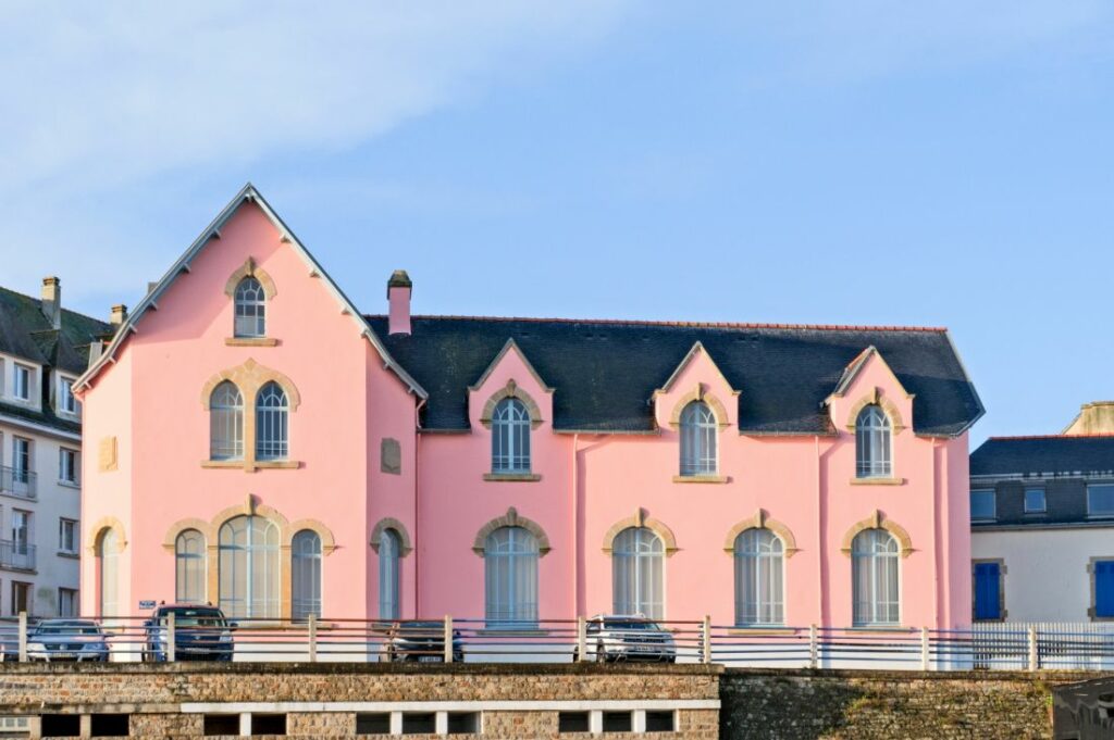 A Douarnenez, la restauration par le Groupe CIR de la Maison des Marins, inscrite aux Monuments Historiques