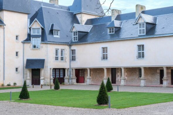 Le Château de la Mothe, édifice médiéval restauré par le Groupe CIR à proximité de Poitiers